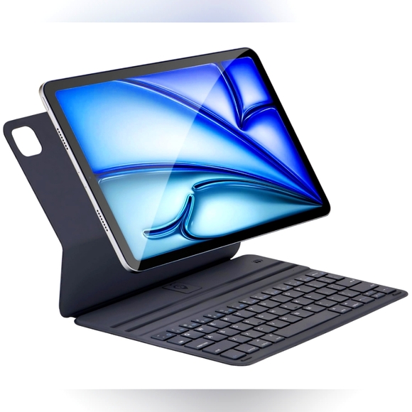 Apple Smart Keyboard Folio for 11 inch iPad Pro - SEALED / NEW IN BOX